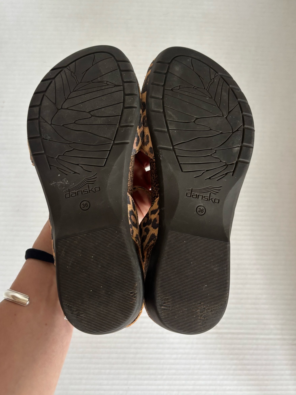 Dansko Rowan Leopard Print Slingback Sandals Sz 36 US 5.5-6 - Picture 6 of 7